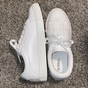 BRAND NEW size 6.5 white sneakers from JustFab